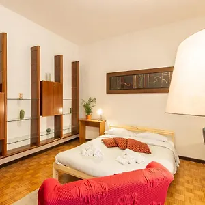 Central Guest House Konukevi